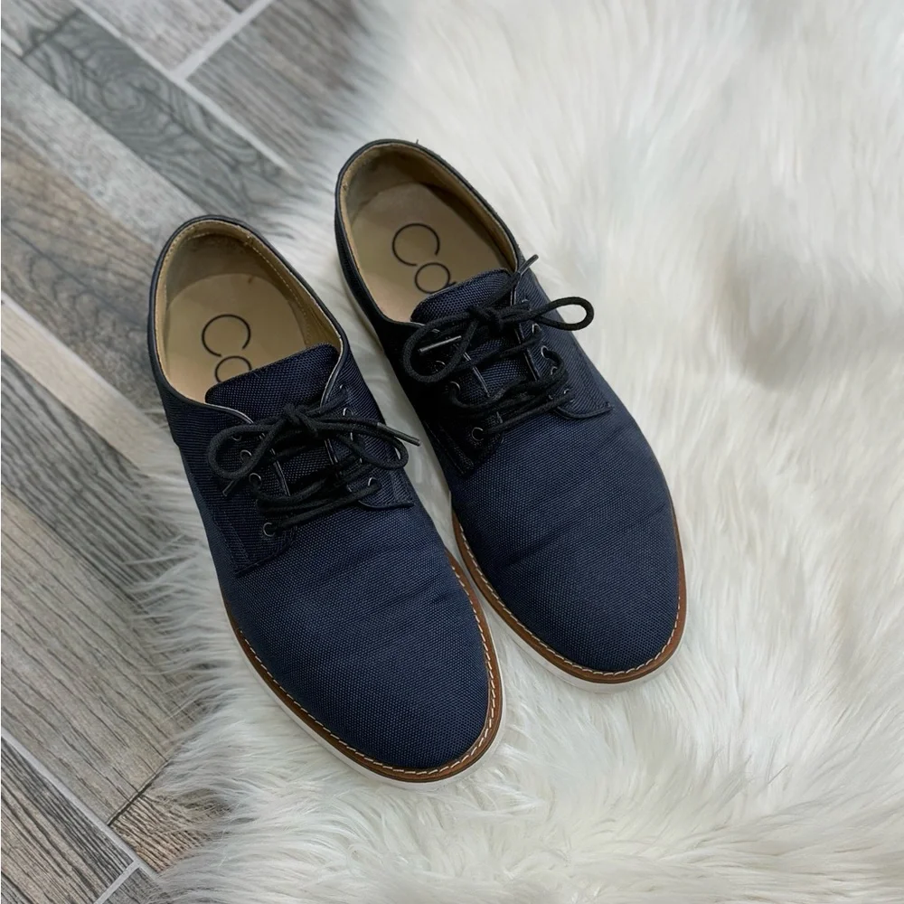 Calvin Klein Men's Aggussie Lace Up Casual Oxford in Navy Size 8